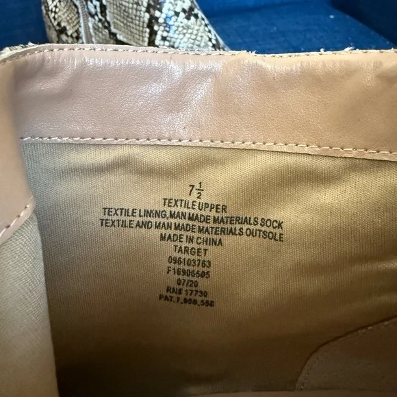 A New Day Ankle Boots - Picture 5 of 5